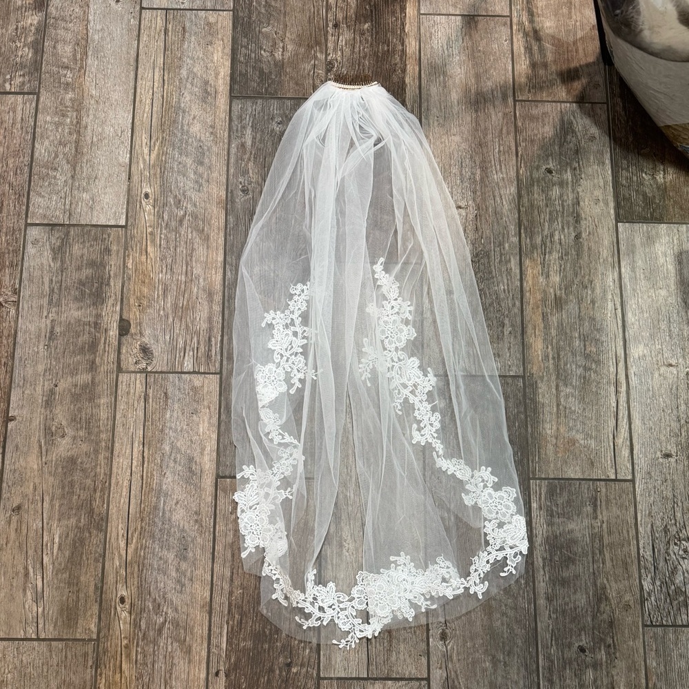 Veil​​ - Picture 7 of 10